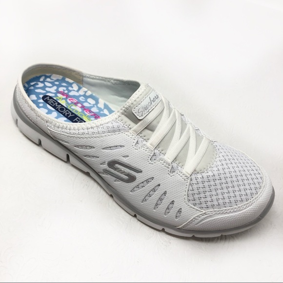 skechers no limits slip on mule